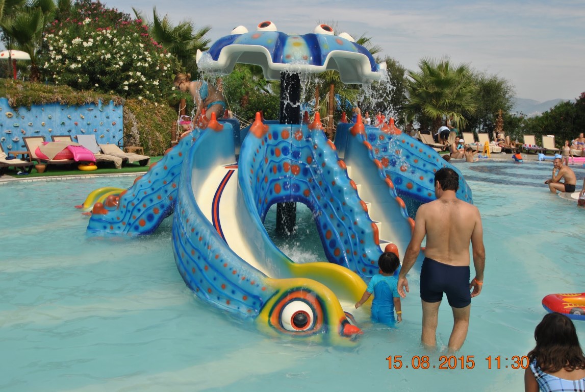 imagini hotel PINE BAY KUSADASI